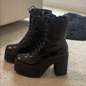 La Moda Lace up Patent Leather Platform Booties